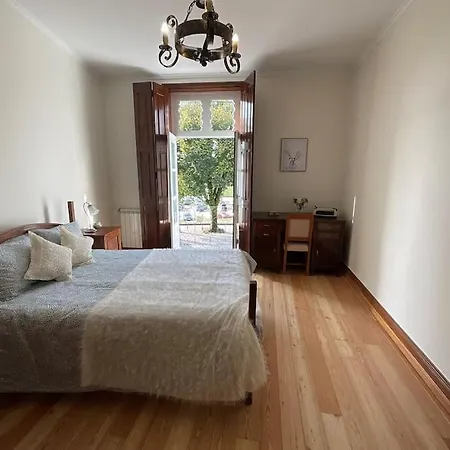 Casa Barros, O Alfaiate - Petiscas - Air Conditioning - River View Ferienhaus *