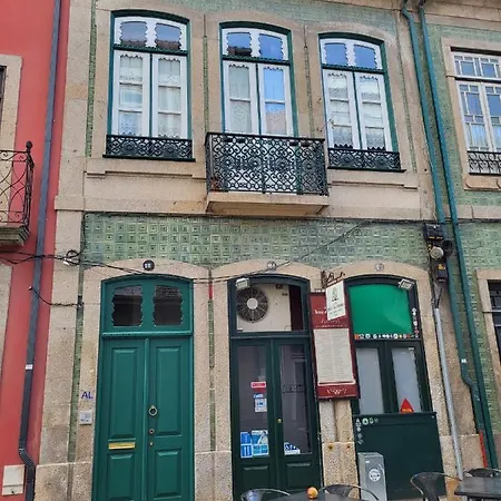 Casa Barros, O Alfaiate - Petiscas - Air Conditioning - River View Ferienhaus *